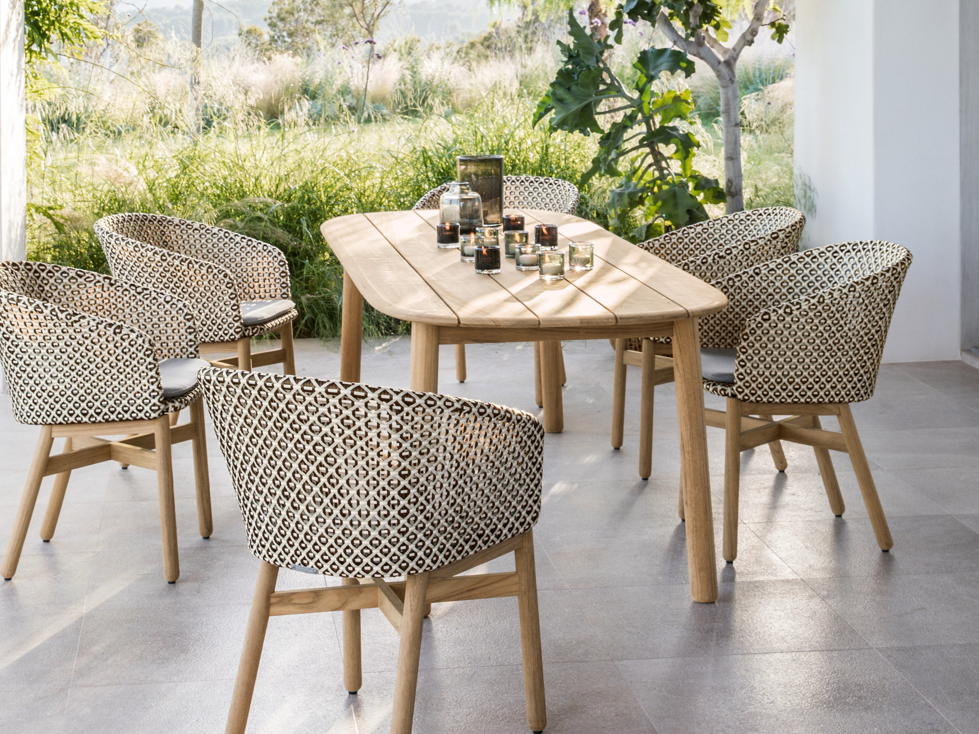 Dedon shop dining chairs