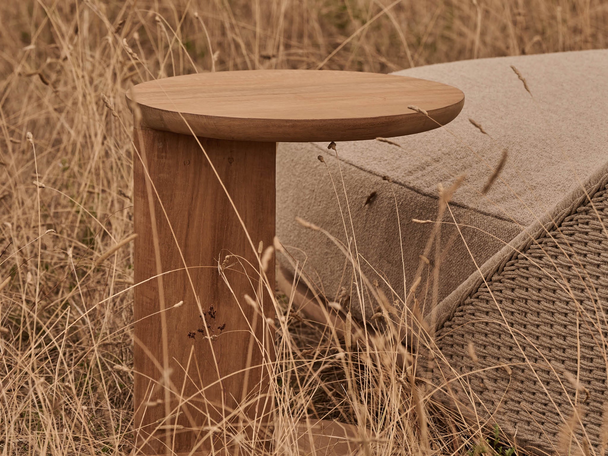 Amanu C side table